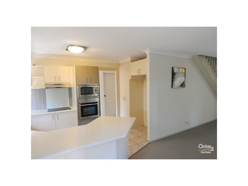 Labrador QLD 4215