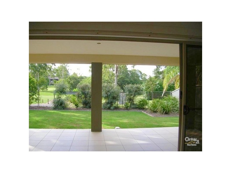 20 Chip In Pl, Helensvale QLD 4212