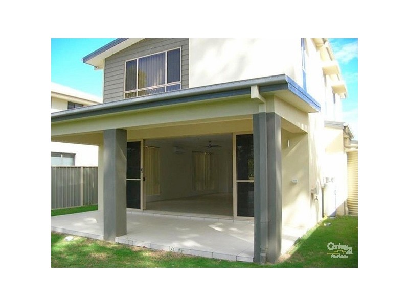 20 Chip In Pl, Helensvale QLD 4212