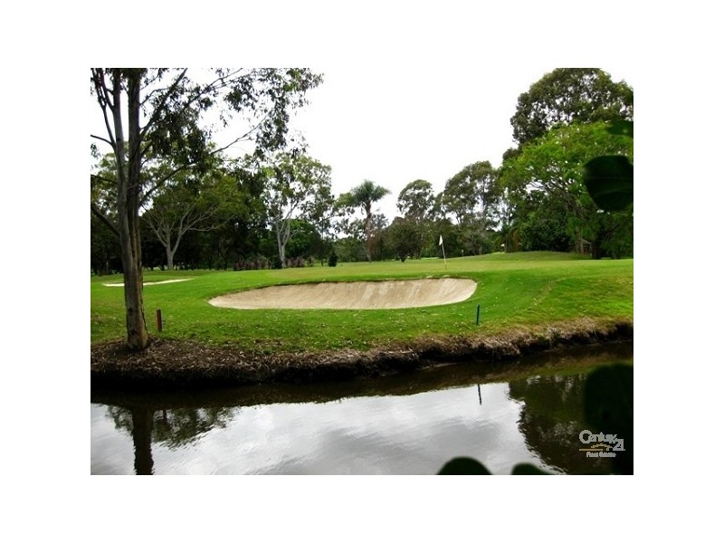 Clear Island Waters QLD 4226