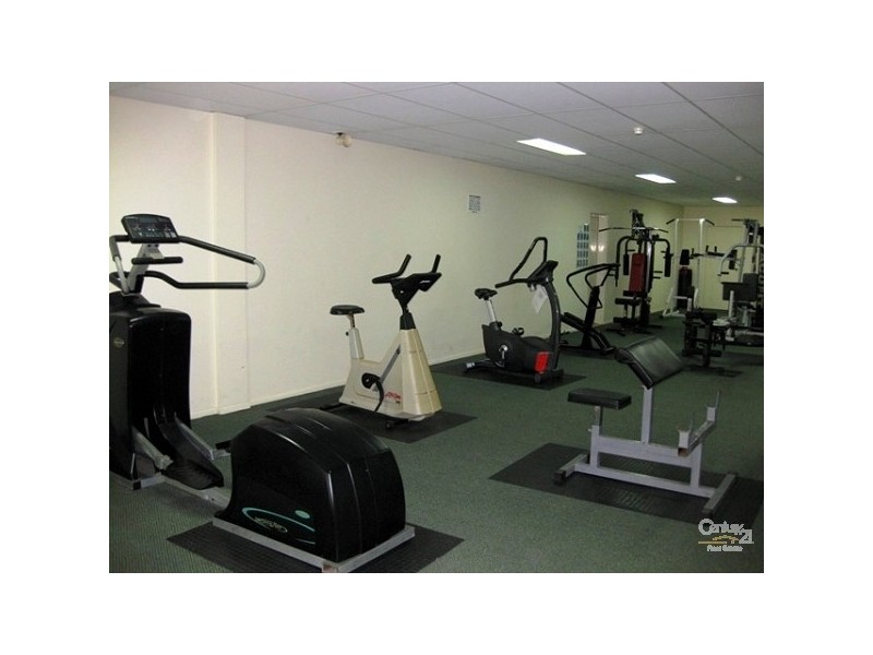 Clear Island Waters QLD 4226