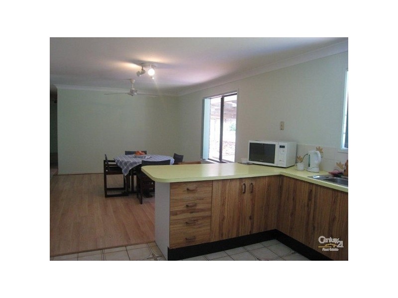 11 Lilac Way, Gaven QLD 4211