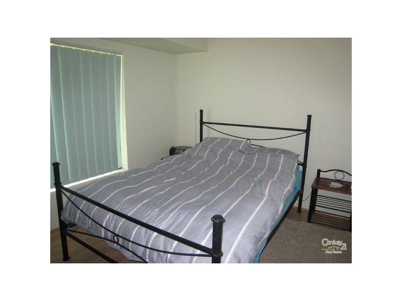 11 Lilac Way, Gaven QLD 4211