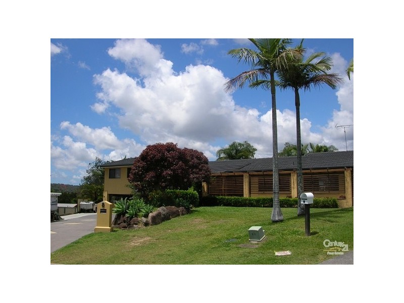 8 Nebraska Ct, Oxenford QLD 4210