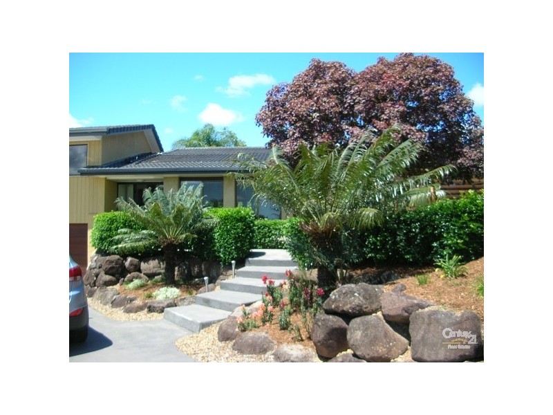 8 Nebraska Ct, Oxenford QLD 4210