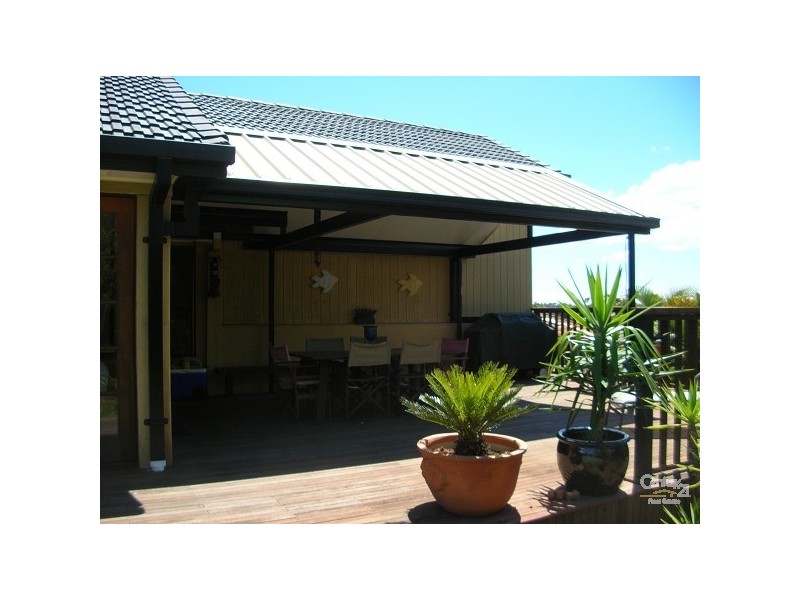 8 Nebraska Ct, Oxenford QLD 4210