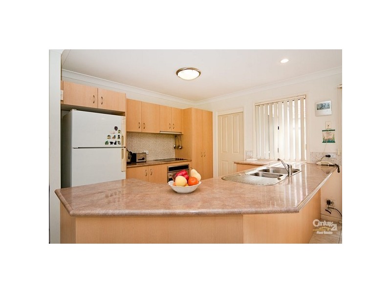 6/5 Chanell Close, Coombabah QLD 4216