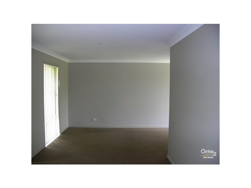 16 Treeline Cct, Upper Coomera QLD 4209