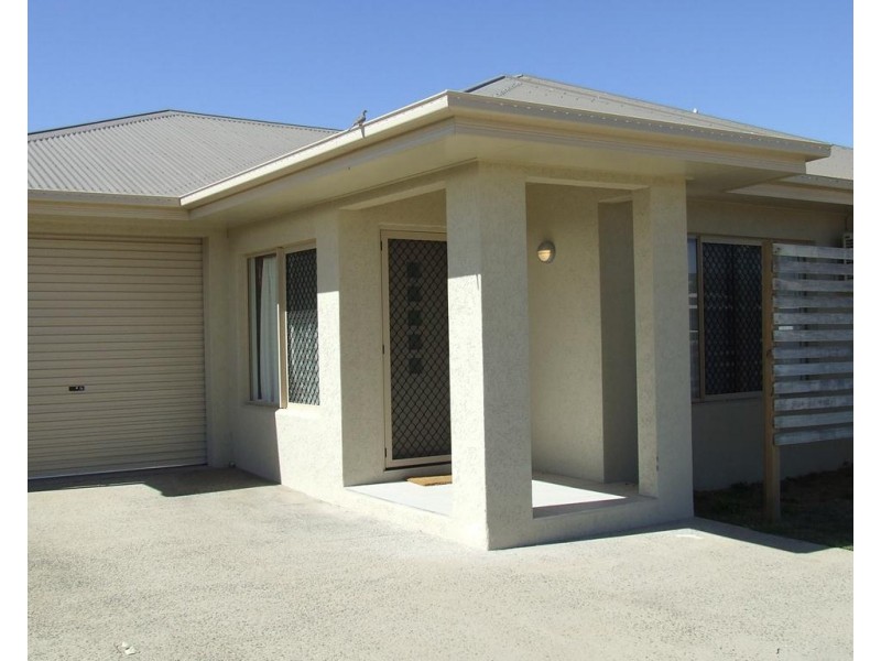 4/25 Salina Drive, Kelso QLD 4815