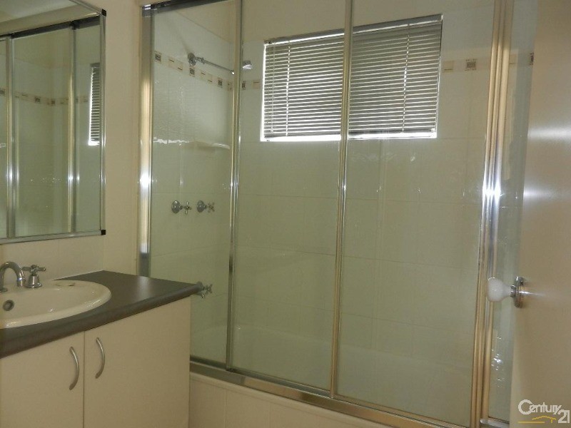 21 Malabar St, Condon QLD 4815