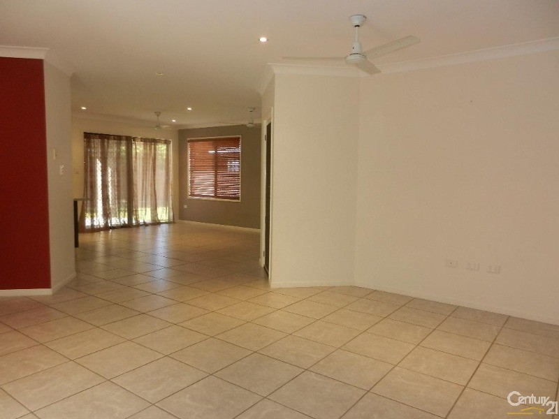 5 Santiago Court, Mount Louisa QLD 4814