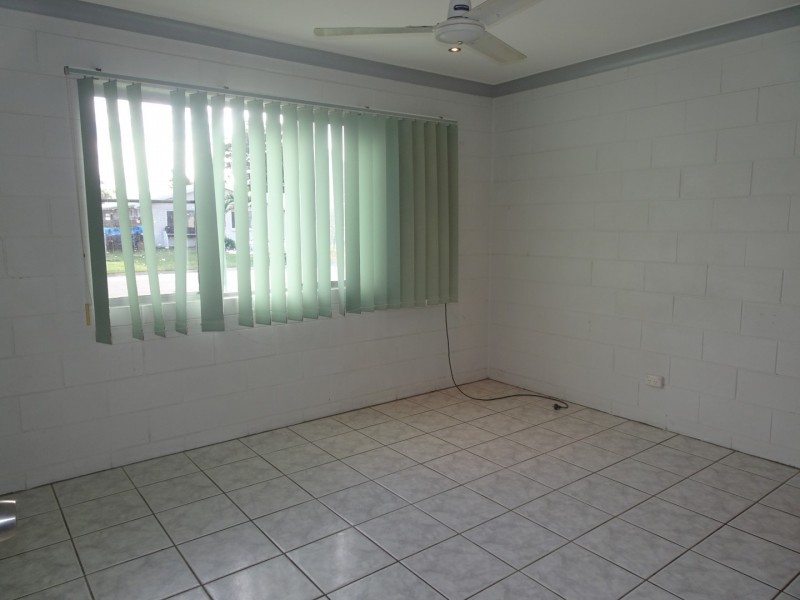 3 Tania Crt, Burdell QLD 4818