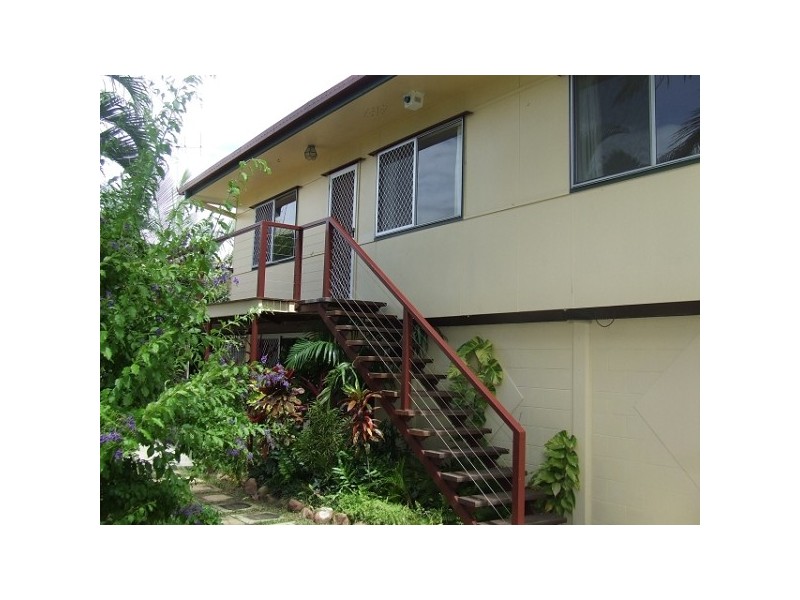 8 Blanes Street, Cranbrook QLD 4814