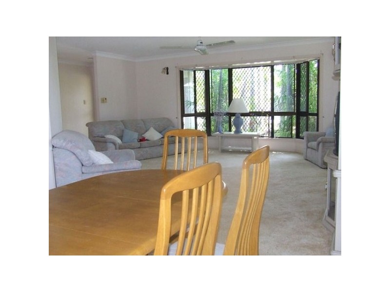 16 Cobham Crescent, Kirwan QLD 4817