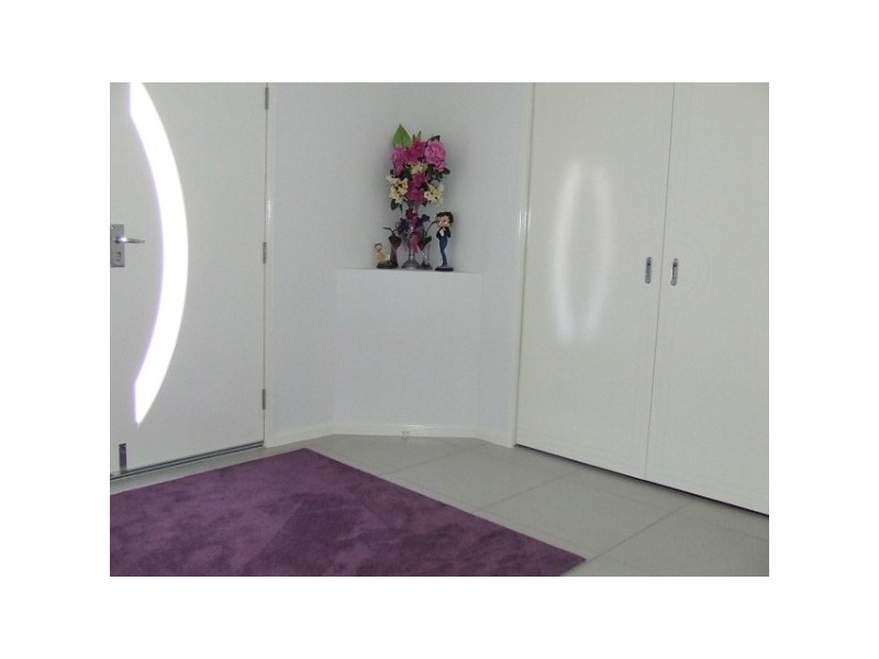 41 Minaret Way, Mount Louisa QLD 4814