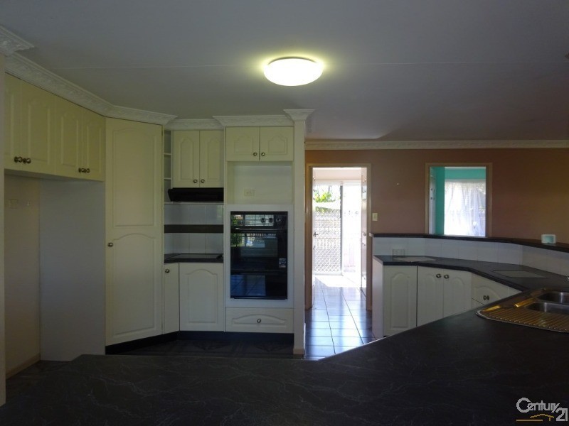 10 Toucan Crt, Condon QLD 4815