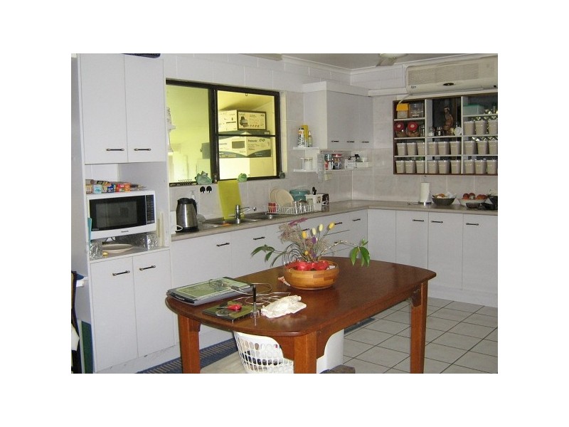 135 John Dory Street, Taylors Beach QLD 4850