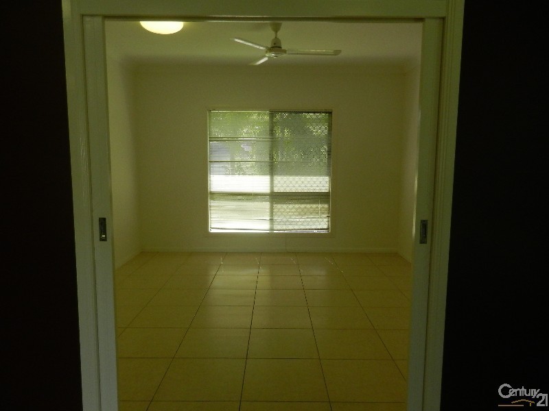 32 Keeper Court, Mount Louisa QLD 4814