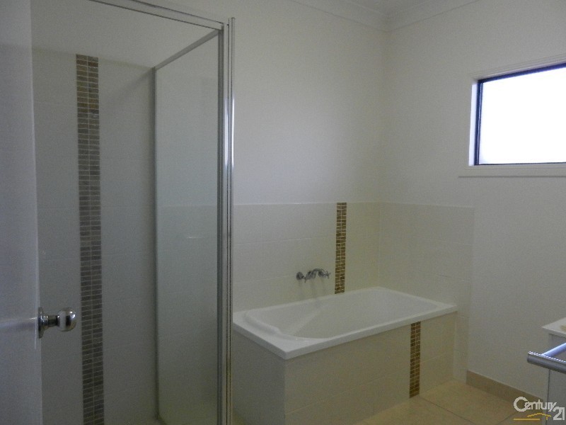 32 Keeper Court, Mount Louisa QLD 4814