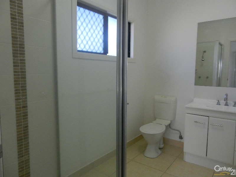 32 Keeper Court, Mount Louisa QLD 4814