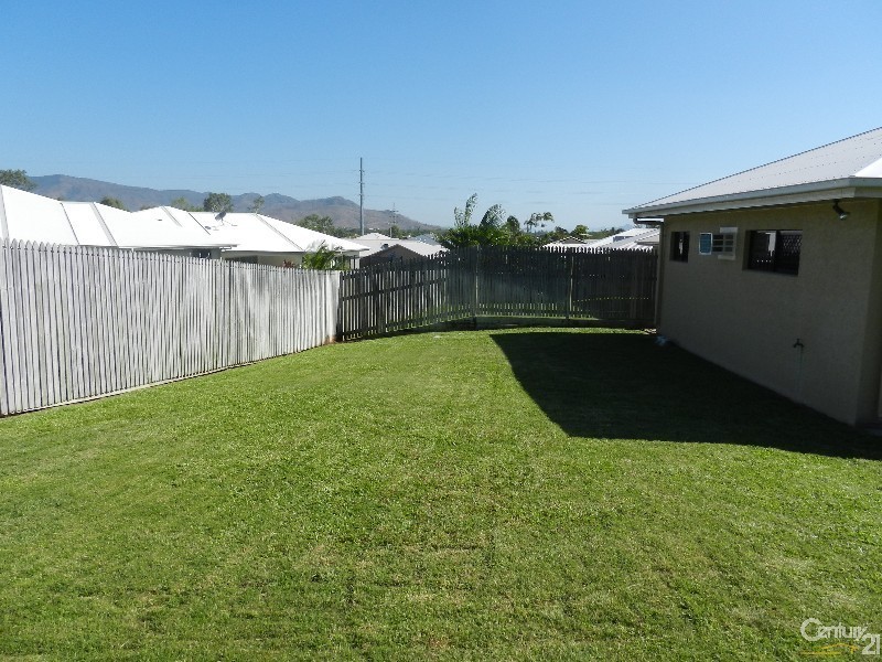 32 Keeper Court, Mount Louisa QLD 4814