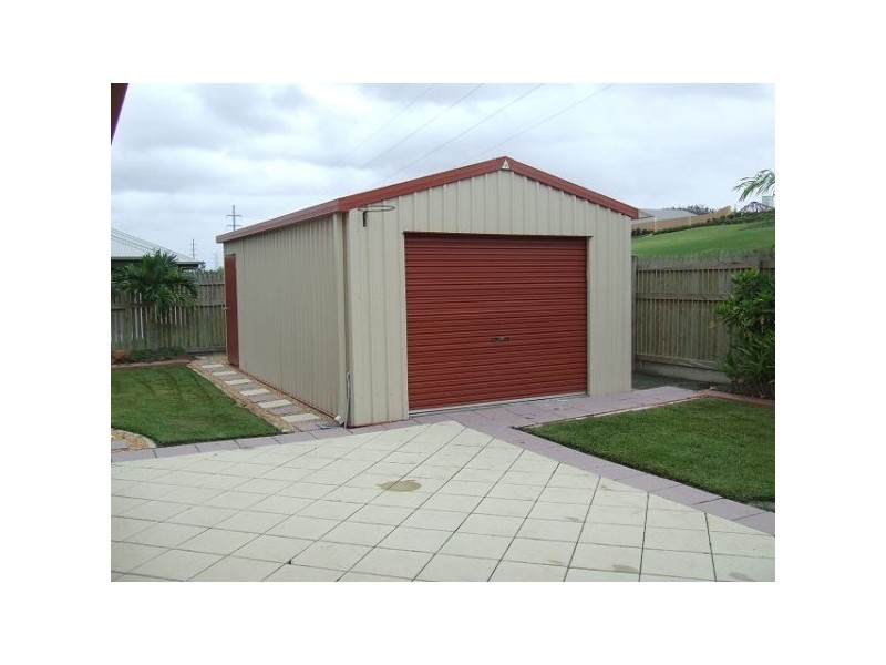 5 Blackbean Court, Mount Louisa QLD 4814