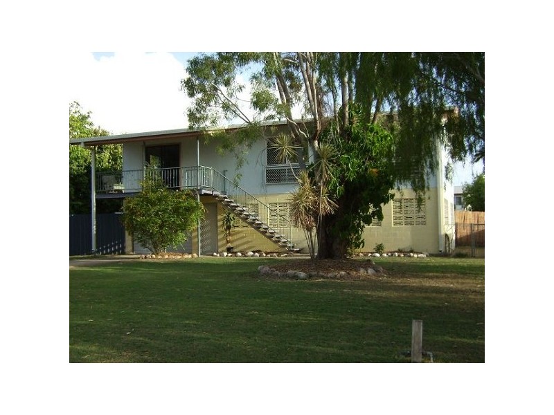 36 Julia Street, Kirwan QLD 4817