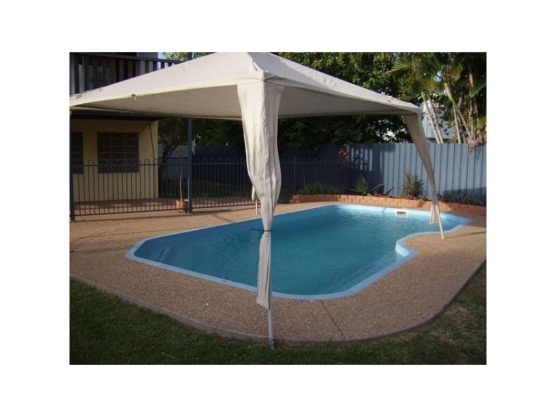 36 Julia Street, Kirwan QLD 4817