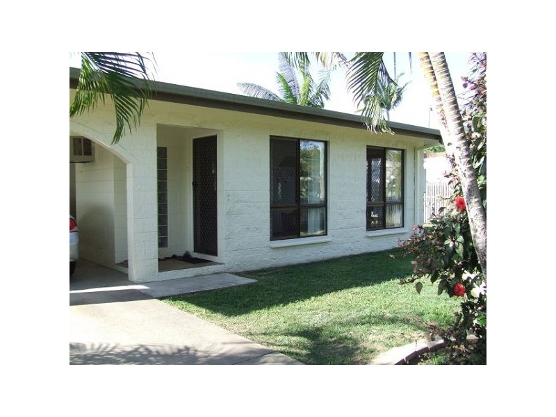 19 Yut Fay Avenue, Kelso QLD 4815