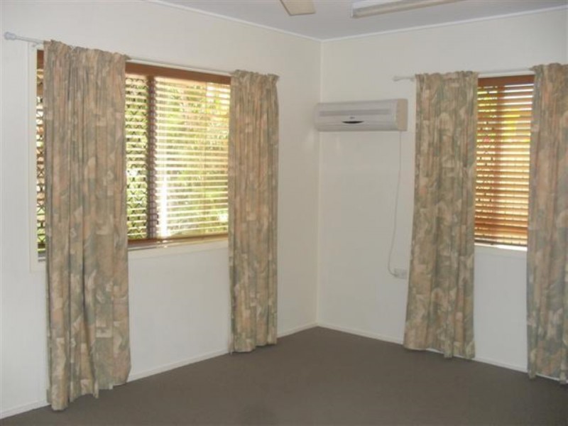 1/50 Bergin Road, Cranbrook QLD 4814