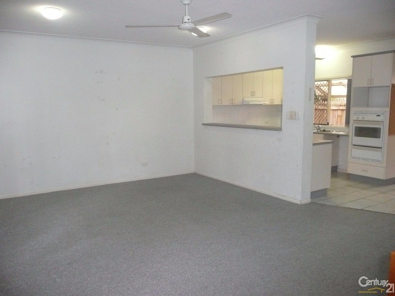 8/4-6 Cheyne Street, Pimlico QLD 4812