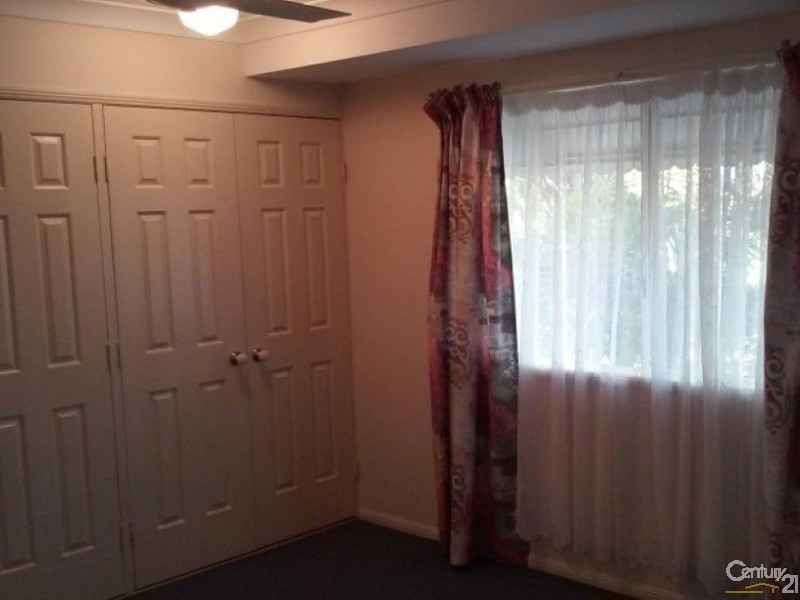 37 The Esplanade, Toolakea QLD 4818