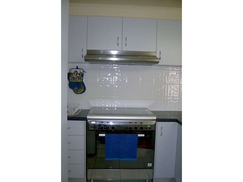 18 Kulgun Crescent, Kelso QLD 4815