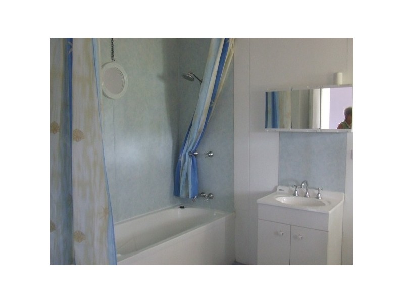 9 Bluemountain Drive, Bluewater QLD 4818