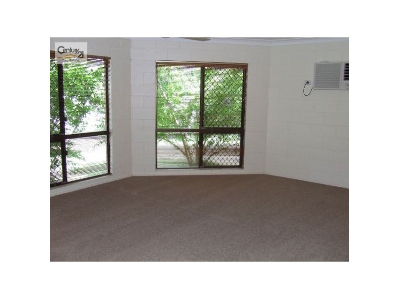 31 Lawrence Street, Kelso QLD 4815