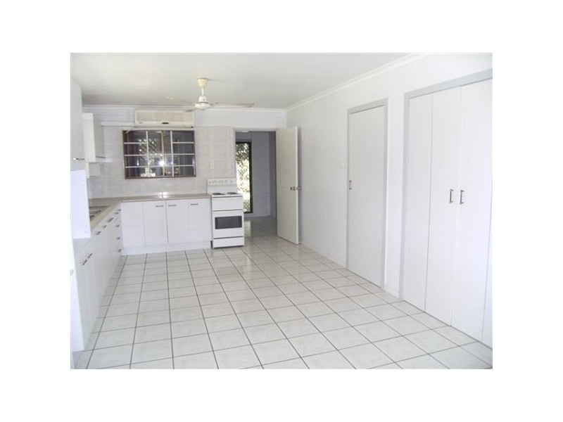 135 John Dory Street, Taylors Beach QLD 4850