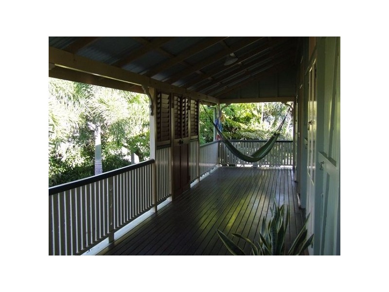 88 Ninth Avenue, Railway Estate QLD 4810