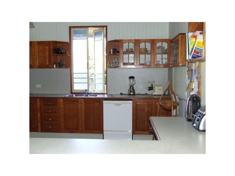 88 Ninth Avenue, Railway Estate QLD 4810