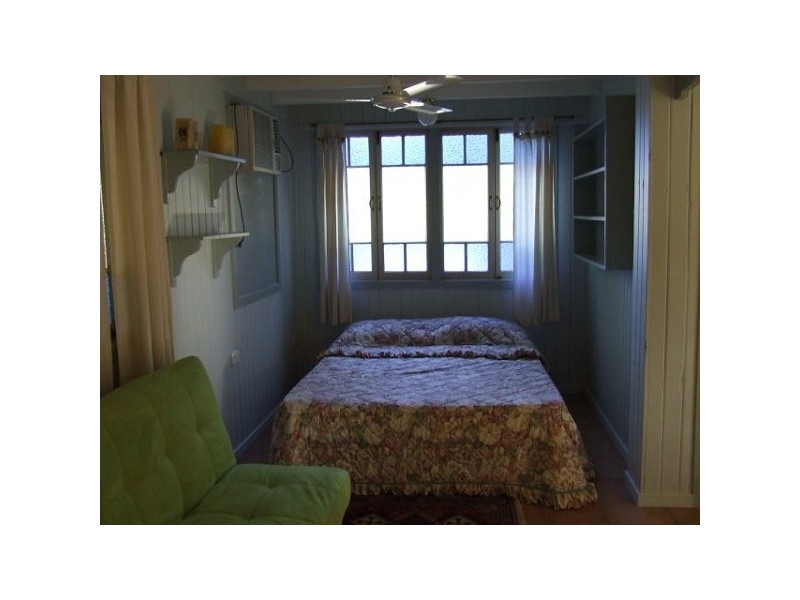 88 Ninth Avenue, Railway Estate QLD 4810