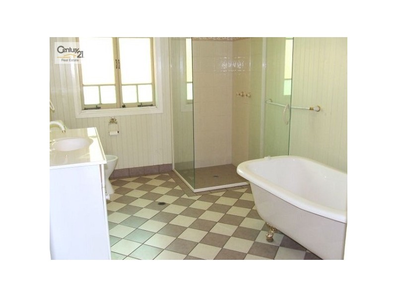 88 Ninth Avenue, Railway Estate QLD 4810