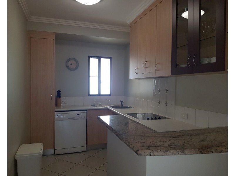 26/18 Sir Leslie Theiss Drive, Townsville City QLD 4810