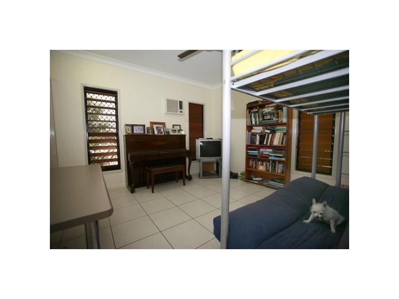 3/97 Livingstone Street, West End QLD 4810