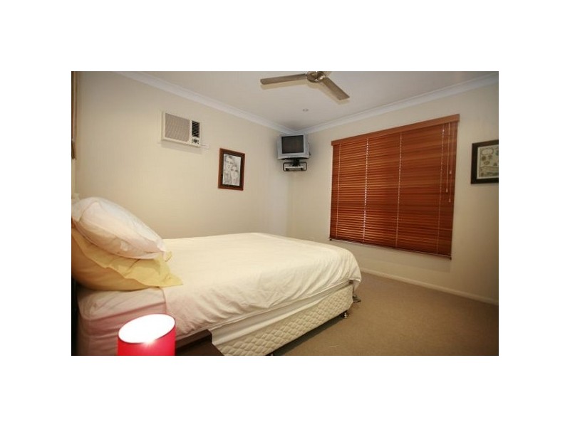 3/97 Livingstone Street, West End QLD 4810