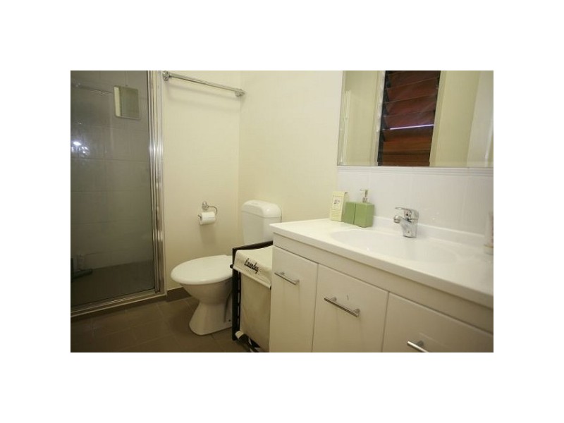 3/97 Livingstone Street, West End QLD 4810