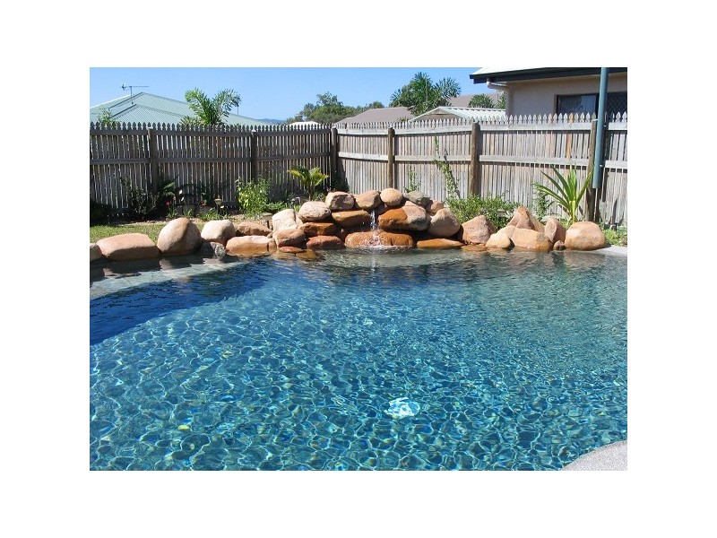 Mount Louisa QLD 4814