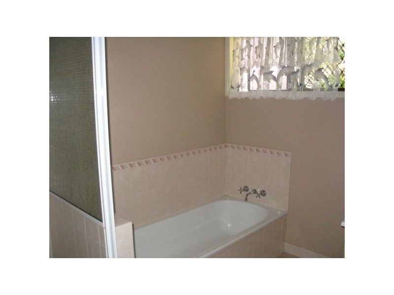 129 Yolanda Drive, Annandale QLD 4814