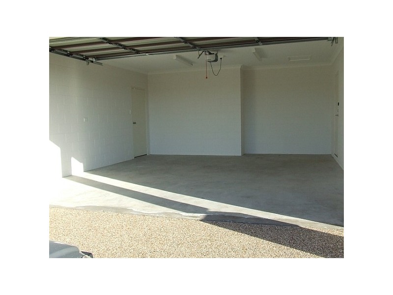 12 Romboli Court, Burdell QLD 4818