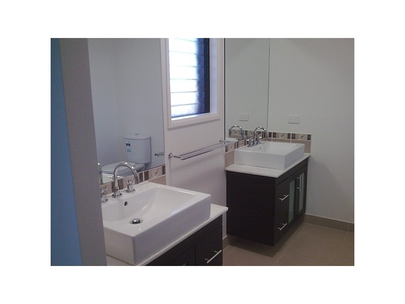 12 Romboli Court, Burdell QLD 4818