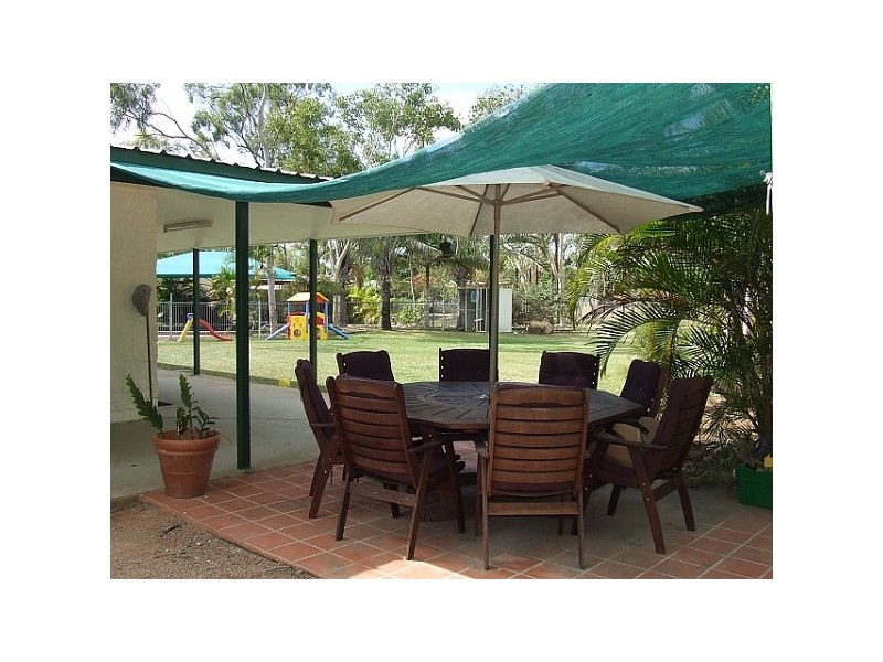 37 Mount Low Parkway, Mount Low QLD 4818