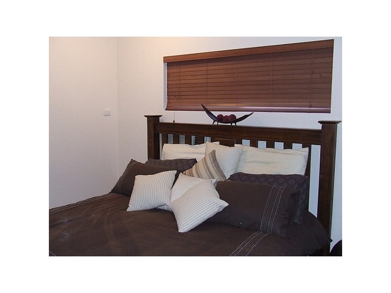 96 Kern Brothers Drive, Kirwan QLD 4817